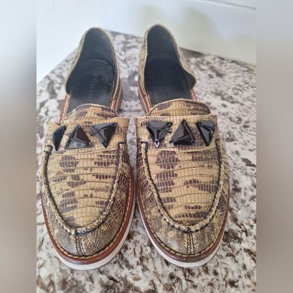 Freda Salvadore Leather Snake Print Loafers Size‎ 6.5 M - Picture 1 of 9